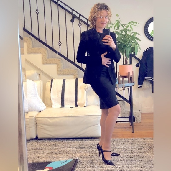 Like NEW Theory black blazer suit jacket - Picture 1 of 3